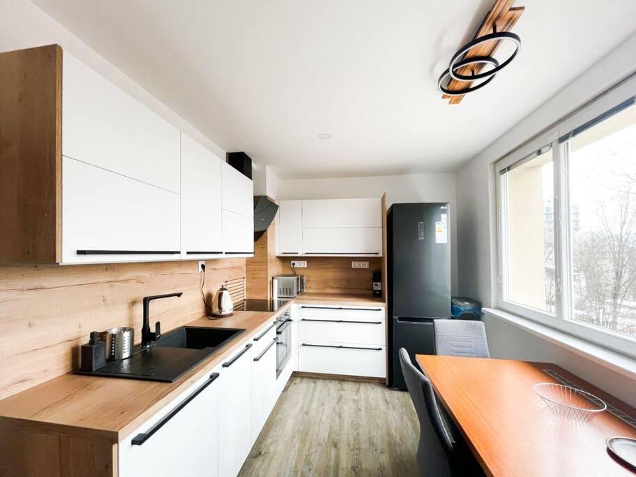 Krasny Zrekonstruovany Byt 3+1 Liberec Dış mekan fotoğraf